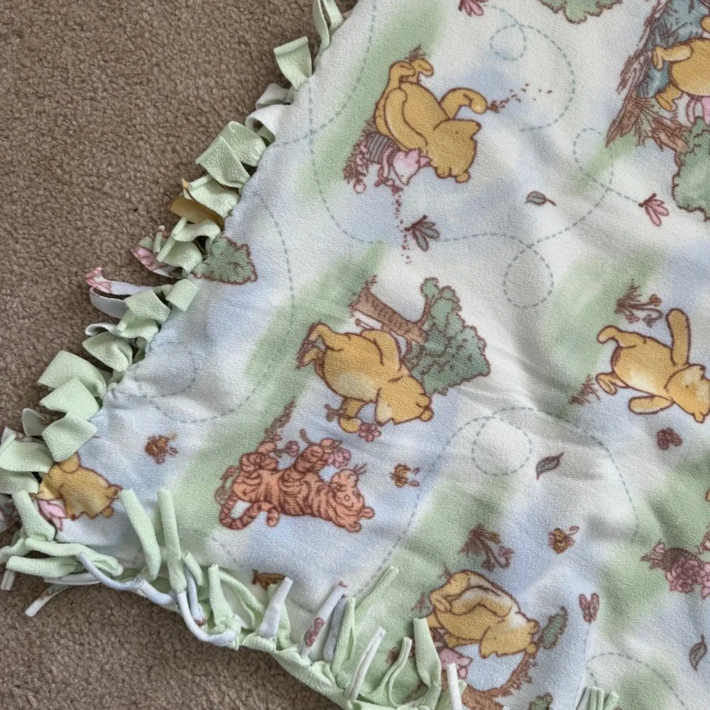 Handmade Winnie the Pooh Fleece Tie Blanket Baby Toddler Green Blue Disney Throw